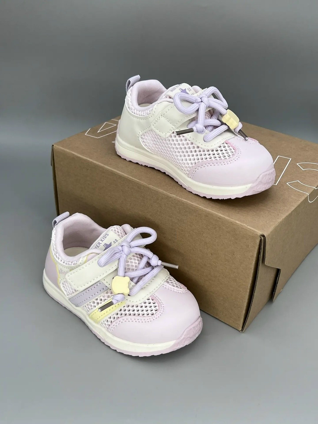 детские кроссовки,,кроссовки мальчику,кроссовки для малыша,детская