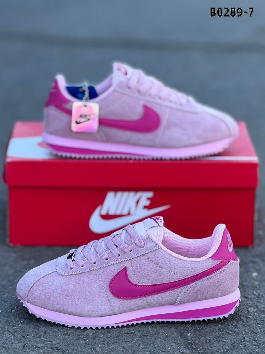 женские кроссовки nike,женские кроссовки nike cortez,nike cortez розовые,кроссовки женские nike ni111a1gu розовые,nike classic cortez