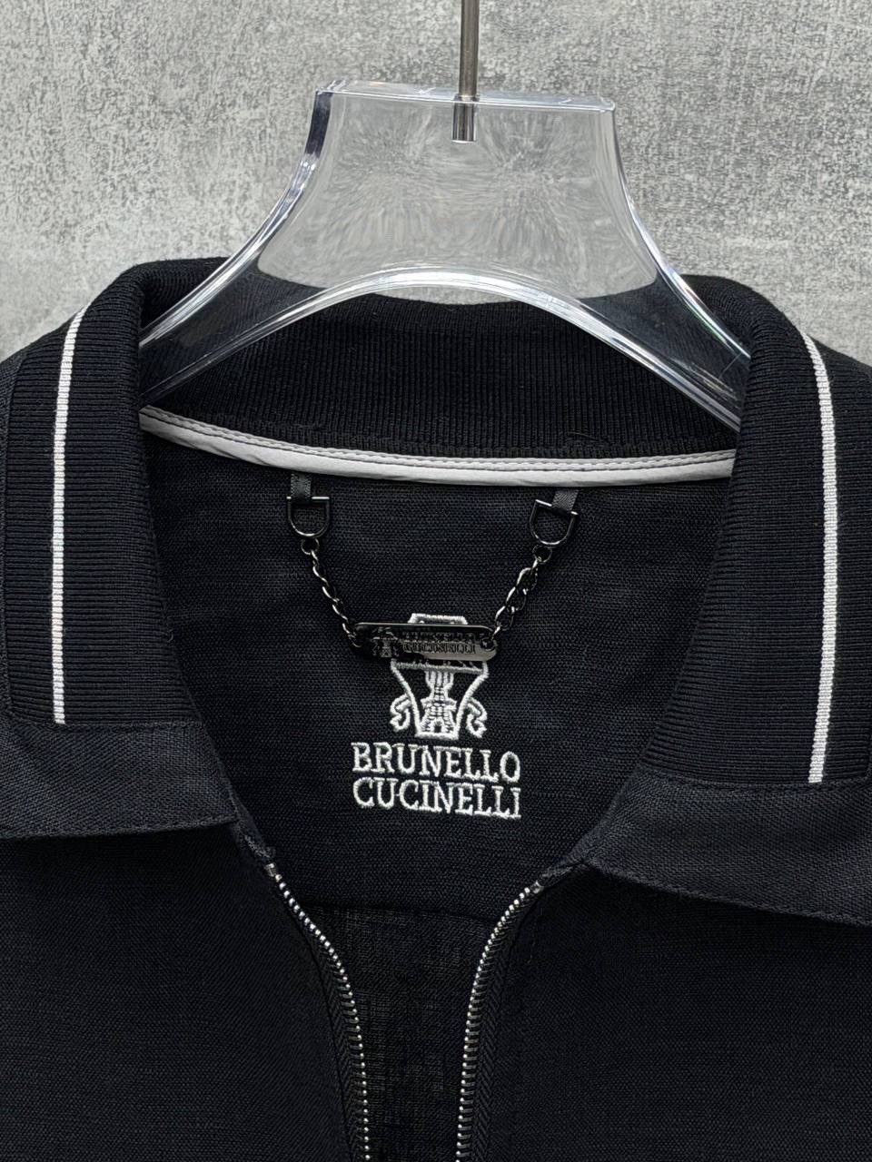спортивный костюм brunello cucinelli,прогулочный костюм brunello cucinelli,мужские спортивные костюмы brunello cucinelli,спортивный костюм brunello cucinelli чёрный,спортивный костюм brunello cucinell