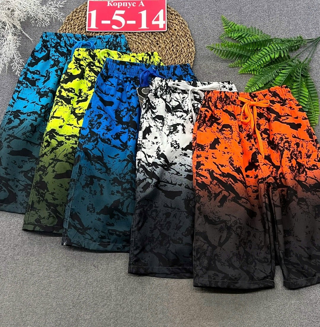 ребенок,мальчики модели на пляже,мальчики на пляже,мальчик,дети пляж