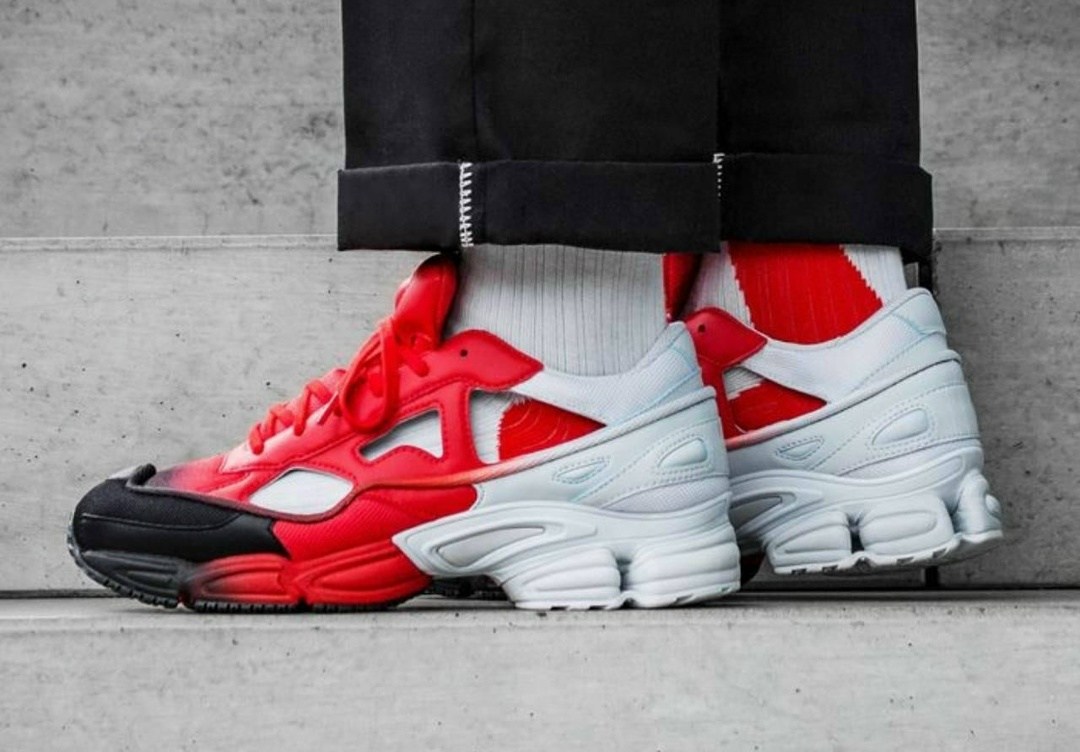 adidas raf simons replicant,кроссовки adidas raf simons x ozweego replicant 'red halo blue',adidas x raf simons replicant ozweego,массивные кроссовки raf simons x ozweego replicant adidas красный,раф