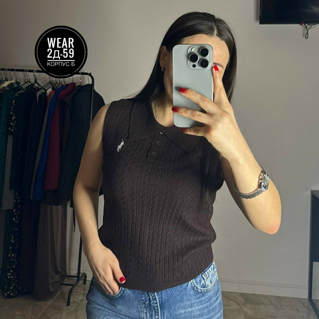 вязаные жилеты,вязаная безрукавка,вязаные топы,блузка женская,жилет женский