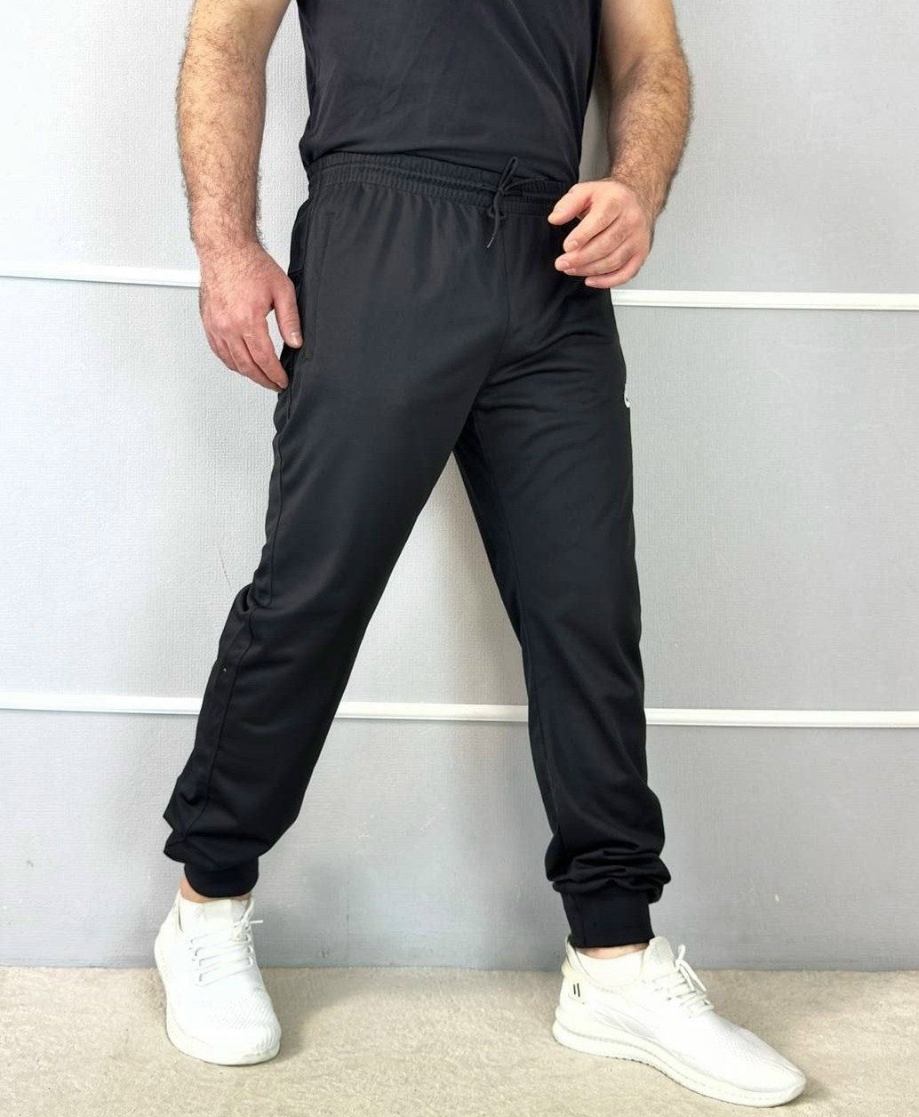 спортивные брюки,серые спортивные штаны мужские найк,спортивные джоггеры,брюки мужские спортивные,мужские спортивные штаны