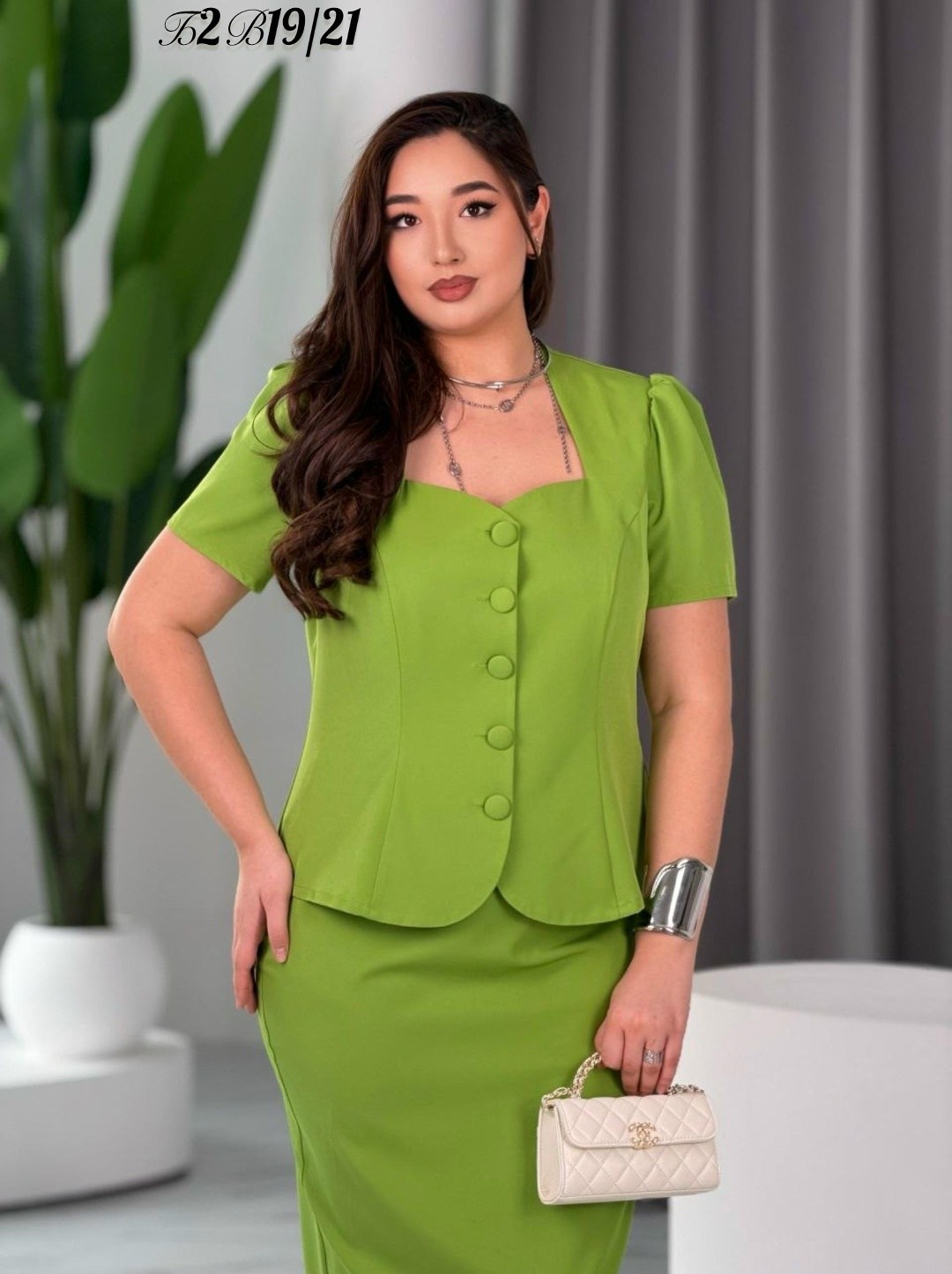 костюм женский с юбкой,юбочный костюм,костюм юбочный юрс,летние костюмы,костюм с баской