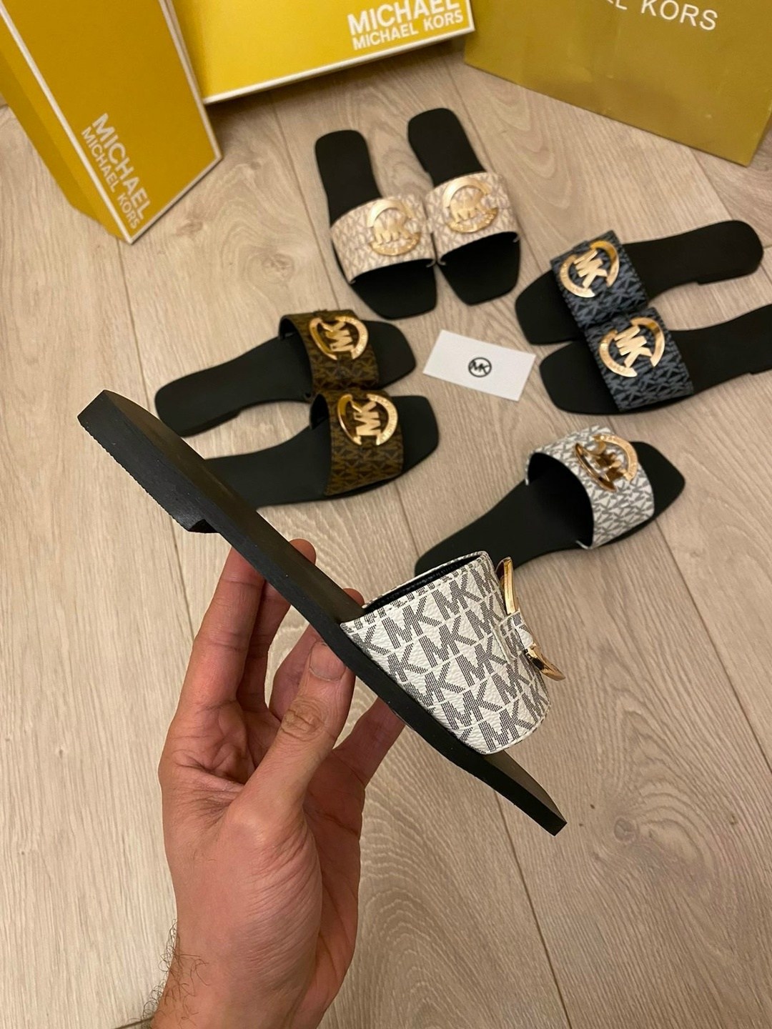 шлепанцы женские,босоножки michael kors,шлепанцы michael kors,женские шлепанцы летние,