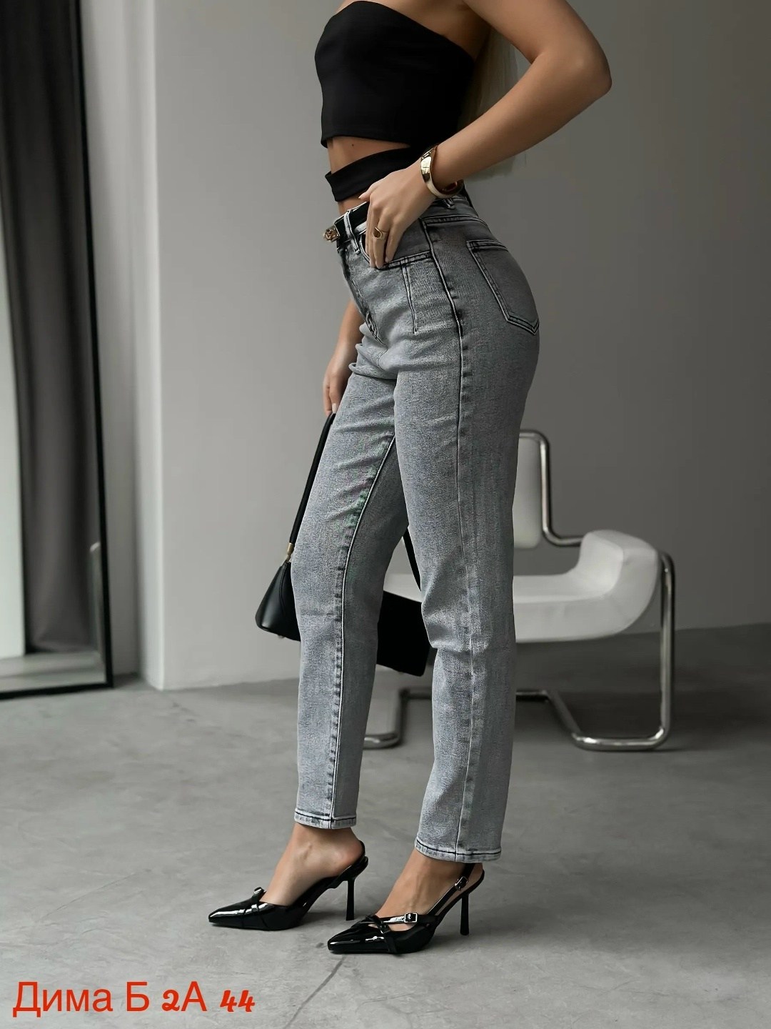 модные позы,фотосессия модельные позы,женские позы,джинсах,женские джинсы