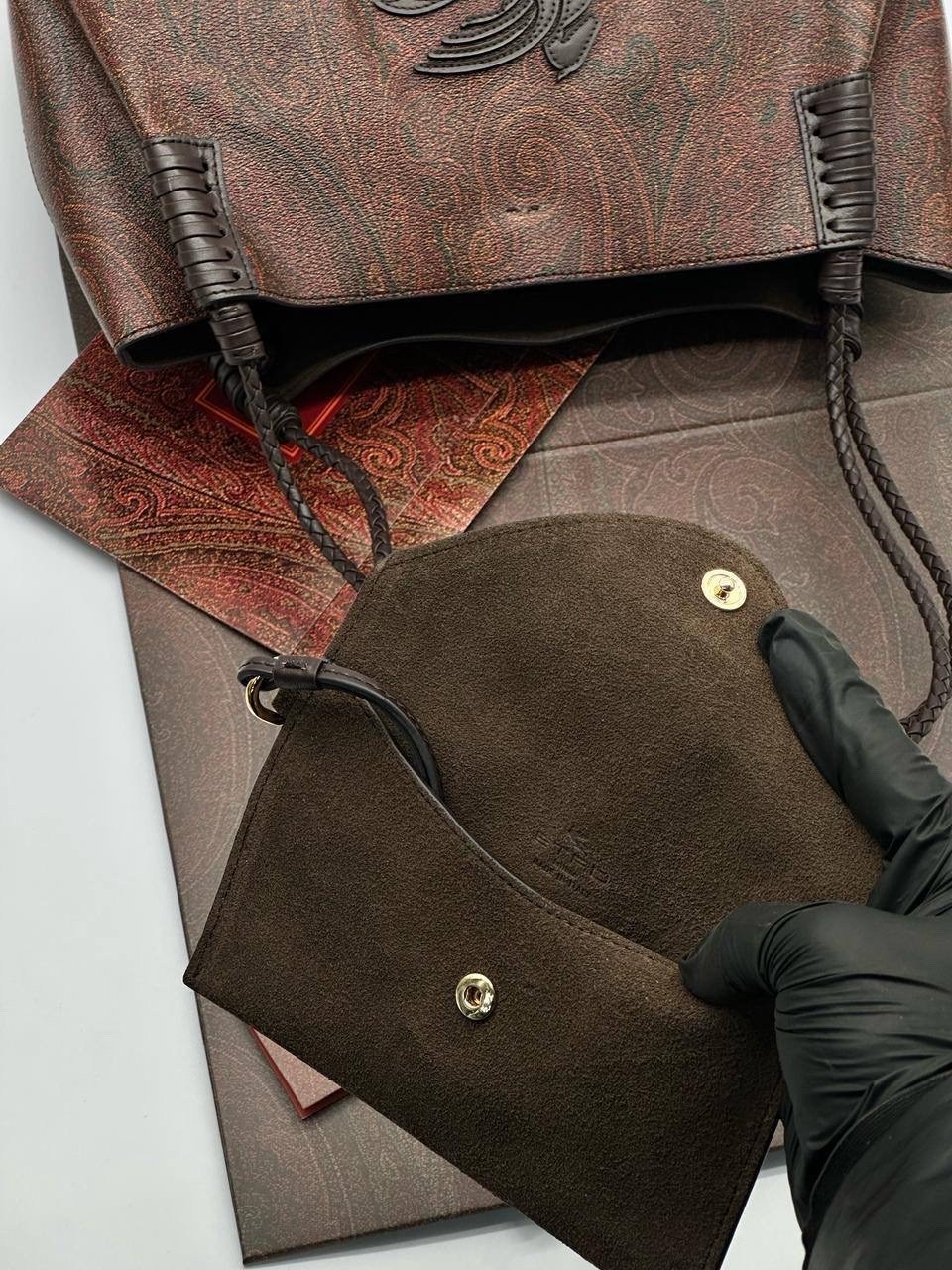 модная сумка,etro средняя сумка-тоут paisley libra коричневый,модные сумки 2025 женские тренды,сумки коричневый,сумки женские брендовые