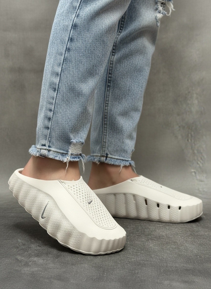 шлепанцы женские,мужские шлепанцы,кроссовки тапки,кроссовки,nike mind 001