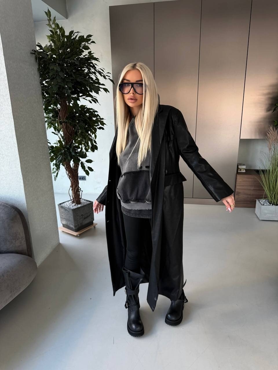 кожаный тренч,плащ оверсайз женский,плащ тренч,кожаные плащи,женские плащи