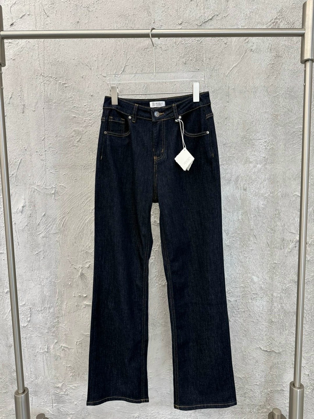 женские широкие синие джинсы christian dior,широкие женские джинсы christian dior,джинсы,женские джинсы,джинсы широкие