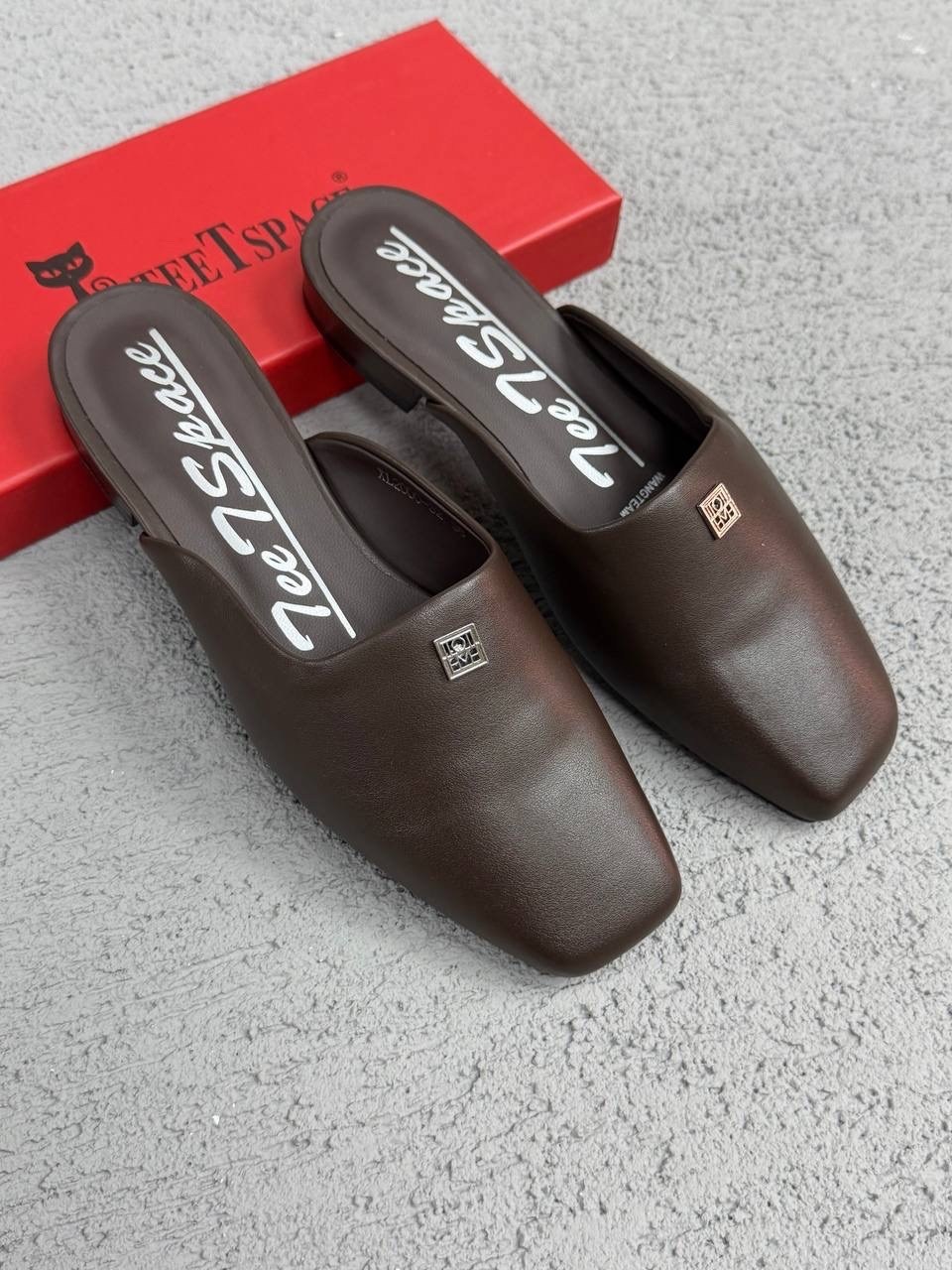 ,женские шлепанцы,обуви, женская,мужские тапочки