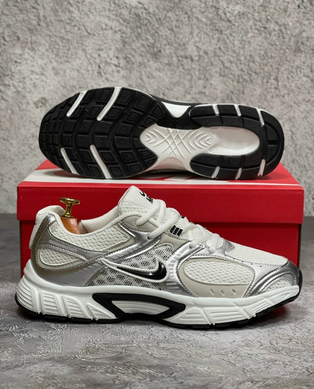 кроссовки nike,кроссовки v5 rnr nike,кроссовки nike v5 rnr white black silver,,кроссовки