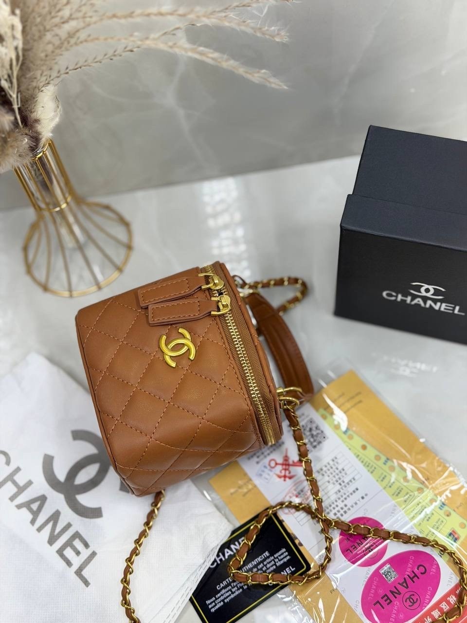 сумка chanel сумка chanel,сумка маленькая через плечо chanel,сумка chanel,сумка через плечо chanel,сумка chanel vanity бордовая