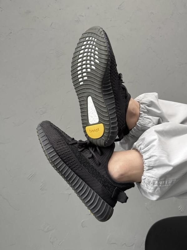 кроссовки adidas yeezy boost 350,кроссовки adidas yeezy boost,adidas yeezy boost 350 v 2,adidas yeezy boost 350 cinder,adidas yeezy 350 boost
