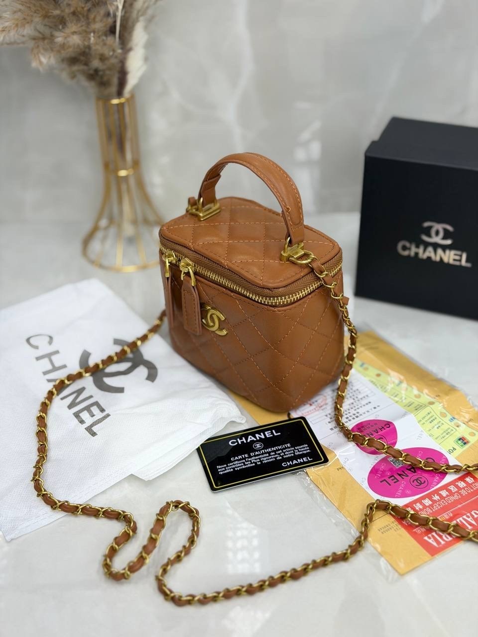 сумка chanel сумка chanel,сумка маленькая через плечо chanel,сумка chanel,сумка через плечо chanel,сумка chanel vanity бордовая