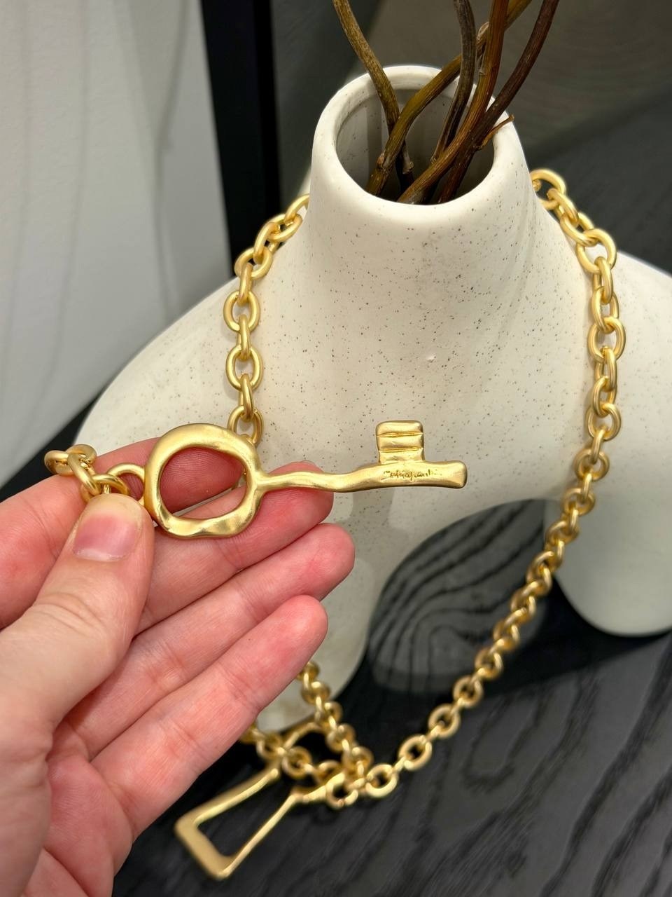 колье цепи,цепочка ожерелье,браслет кристиан диор золотой,браслет диор золотой,цепочка чокер