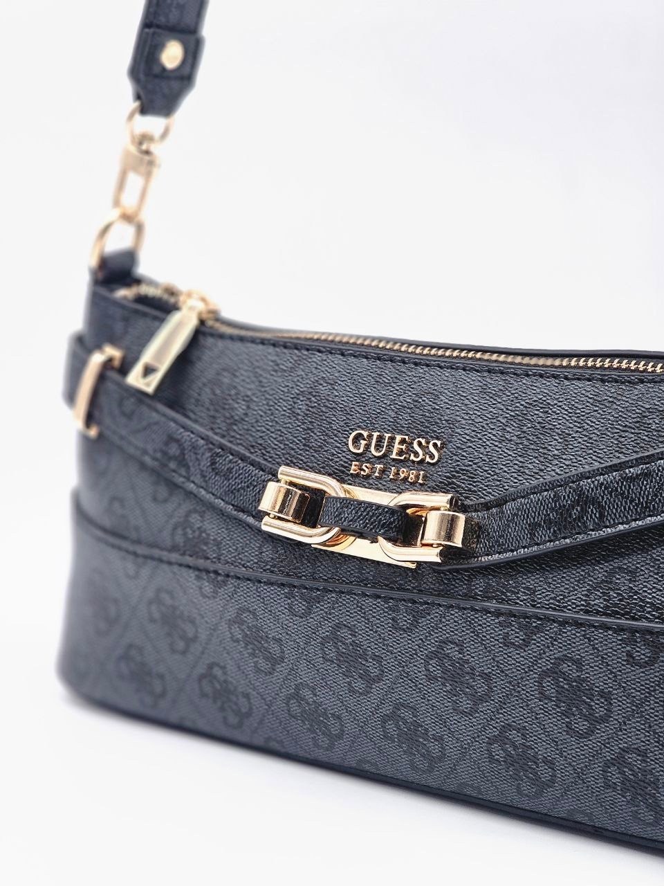 женская сумка guess,сумочка hwbg95 27170 guess черный,guess сумка на плечо,сумка guess,сумка guess сумка guess