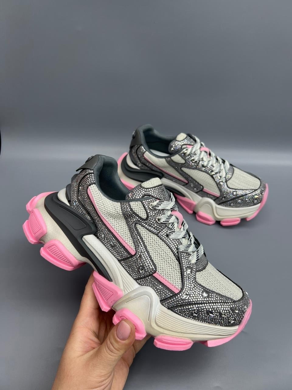 женские кроссовки balenciaga 3xl серебристые с розовым,кроссовки женские balenciaga,женские кроссовки balenciaga 3xl серебристые с розовым lm-18153,кроссовки женские balenciaga 3xl sneaker premium,кро