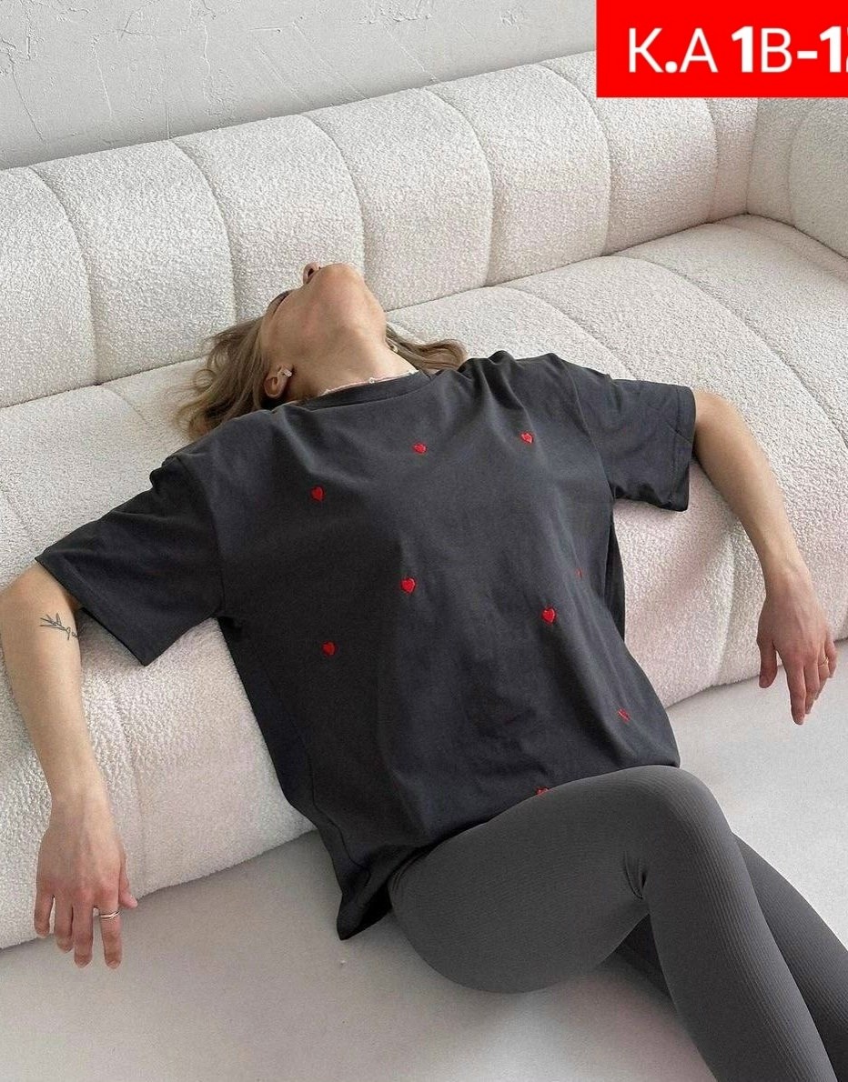 женская футболка оверсайз,футболки оверсайз с принтами,футболка с сердечками оверсайз,футболки женская,футболки оверсайз