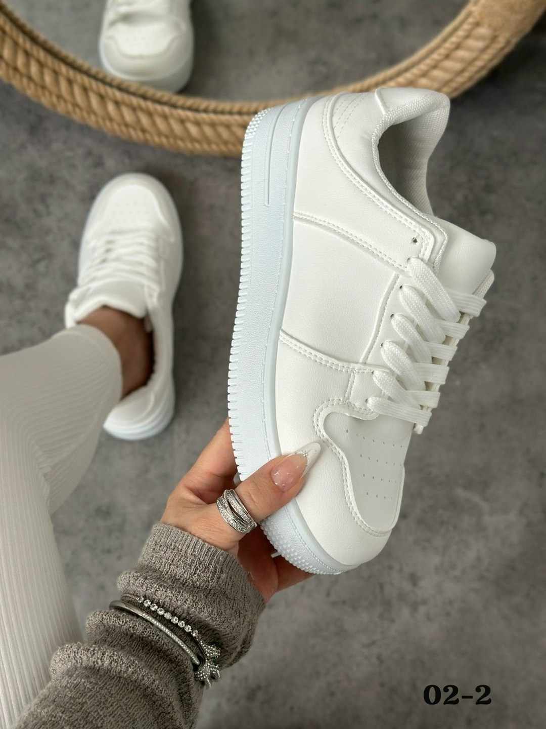 ,женские кроссовки,кроссовки для девушек,кроссовки модные,обуви