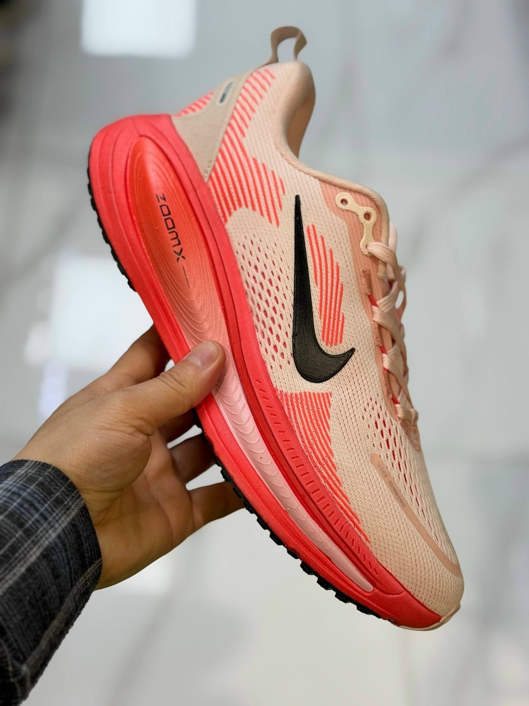 кроссовки женские nike,кроссовки nike,кроссовки,кроссовки nike vomero,спортивные кроссовки