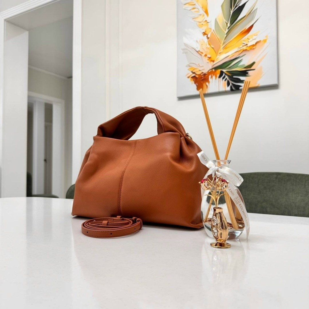 сумка,сумка женская,женская кожаная сумка,кожаная сумка,сумки женские на плечо