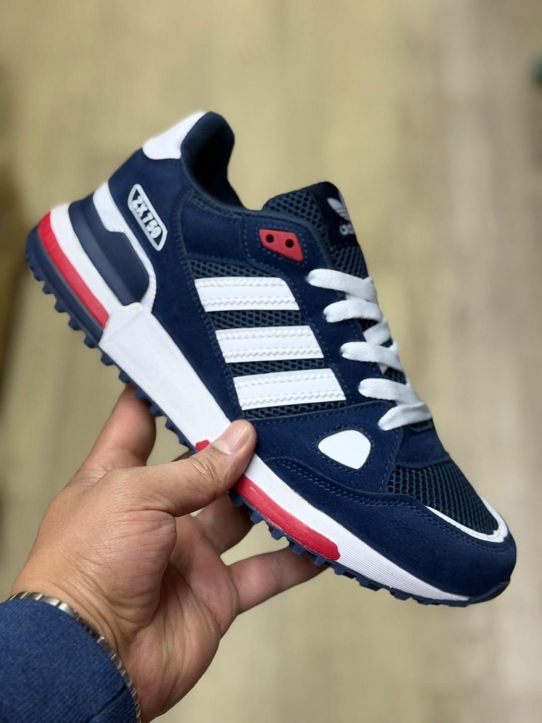 кроссовки adidas zx 750 мужские,кроссовки adidas zx 750,adidas zx 750,adidas мужские кроссовки,кроссовки адидас