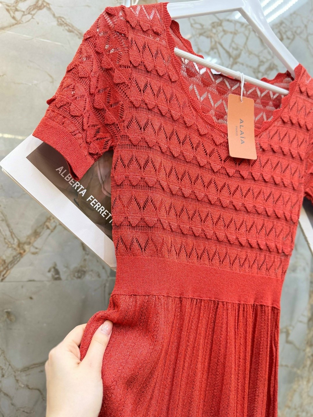 платье,платье красное,приталенное платье,вязанное платье,шерстяное платье