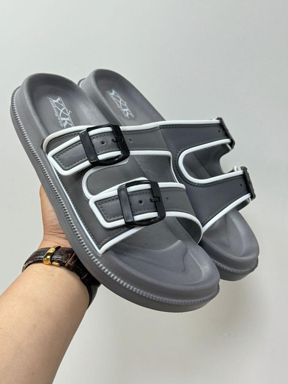 ,сандалии модные,женские шлепанцы,сандалии,модные шлепанцы