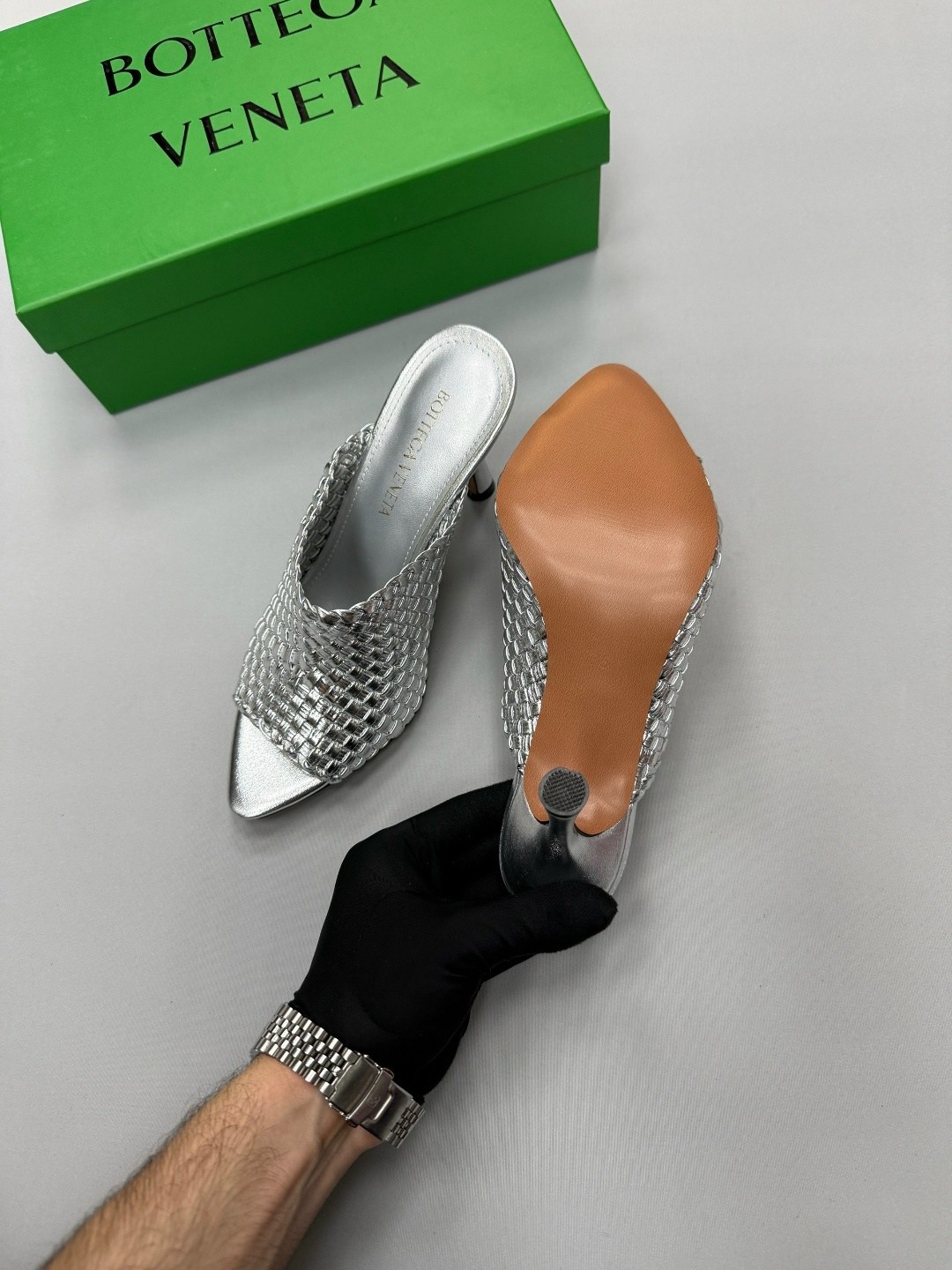 босоножки bottega veneta,,мюли bottega veneta,кожаные мюли bottega veneta,босоножки bottega