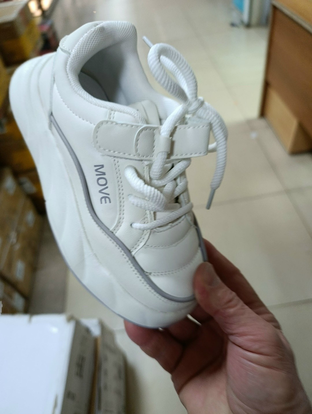 детские кроссовки,кроссовки подростковые,,кроссовка детская,женские кроссовки