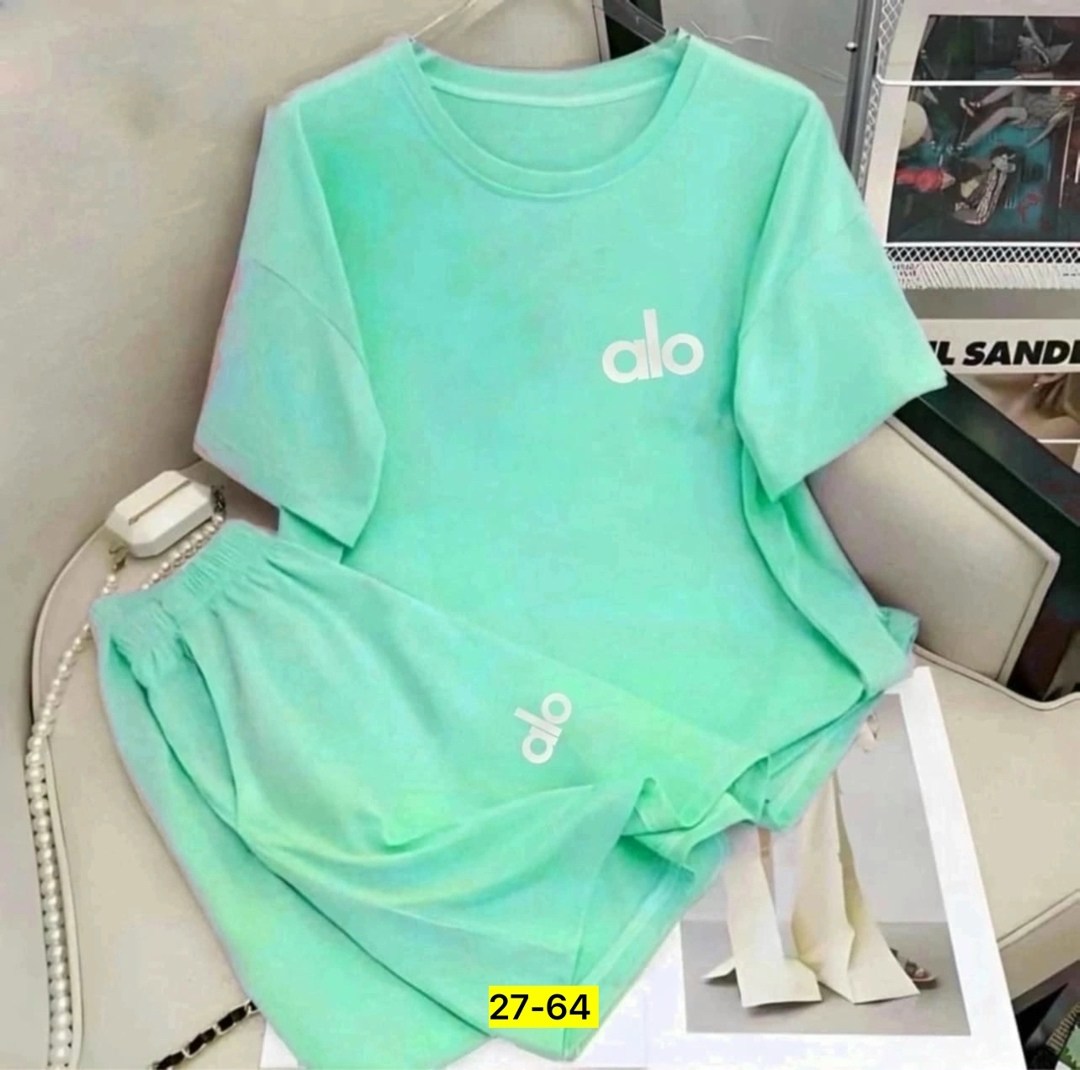 костюм женский футболка, ,костюм спортивные женские костюмы,женские костюмы,трикотажные костюмы