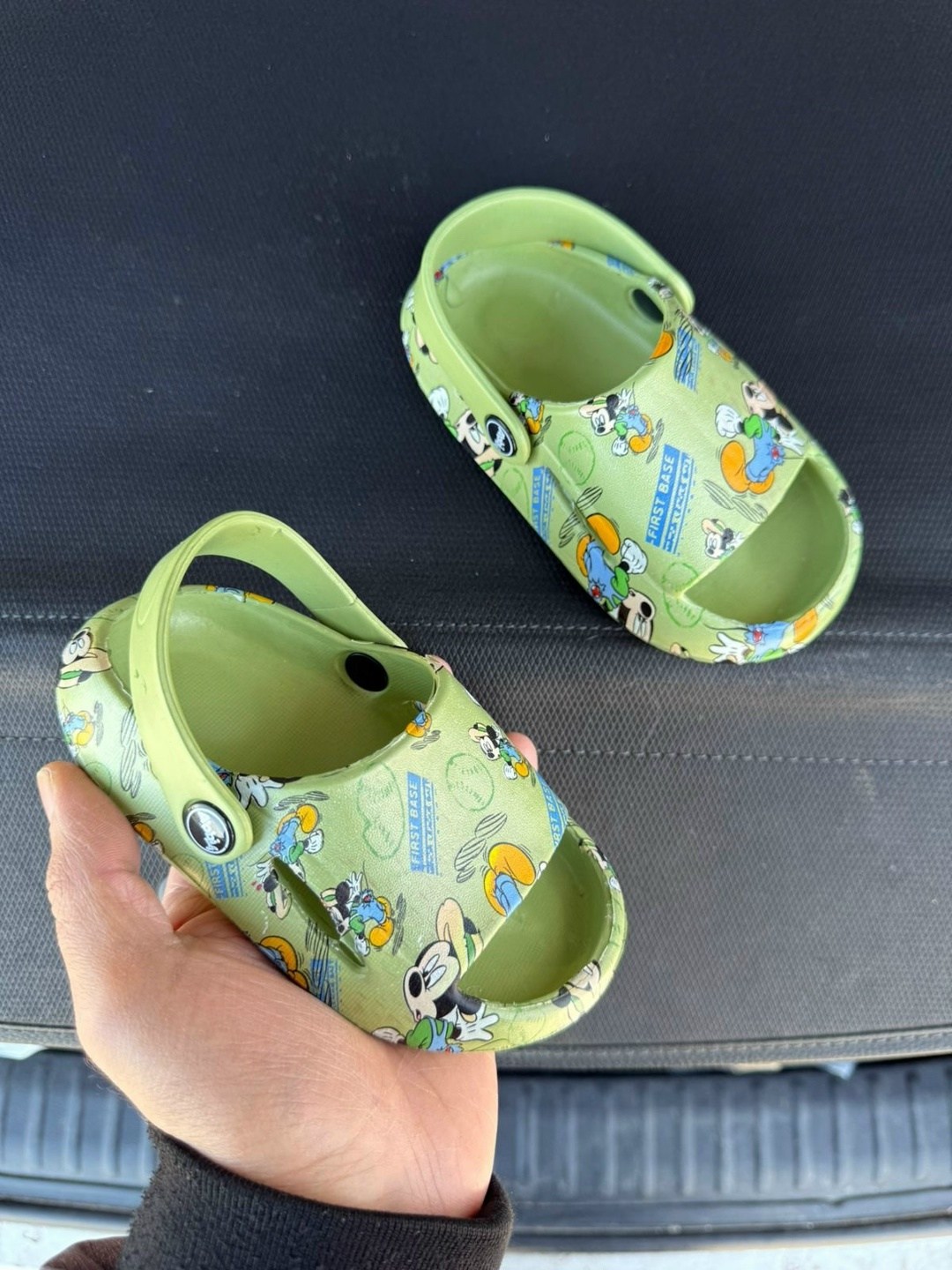 ,детская ,детские шлепанцы,детские сандалии,детские сандали