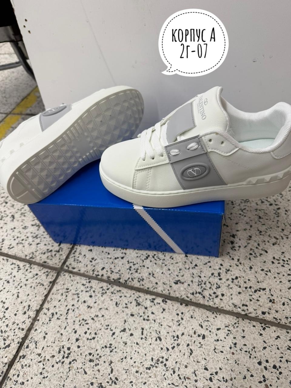 ,женские кроссовки,valentino кроссовки,кеды женски,женская