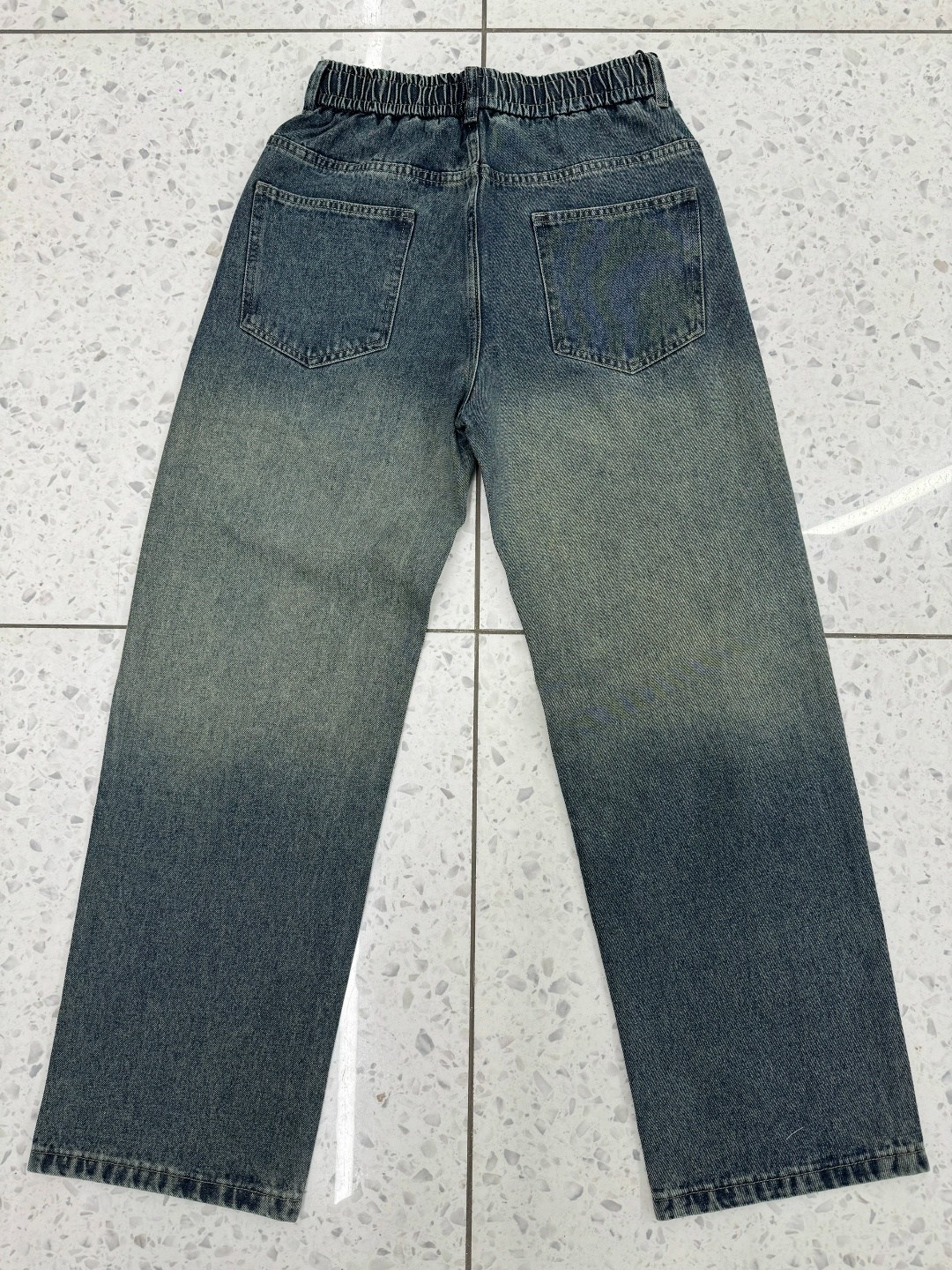 джинсы мужские,джинсовые брюки,одежда джинсы,джинсы модные,джинсы для мужчин