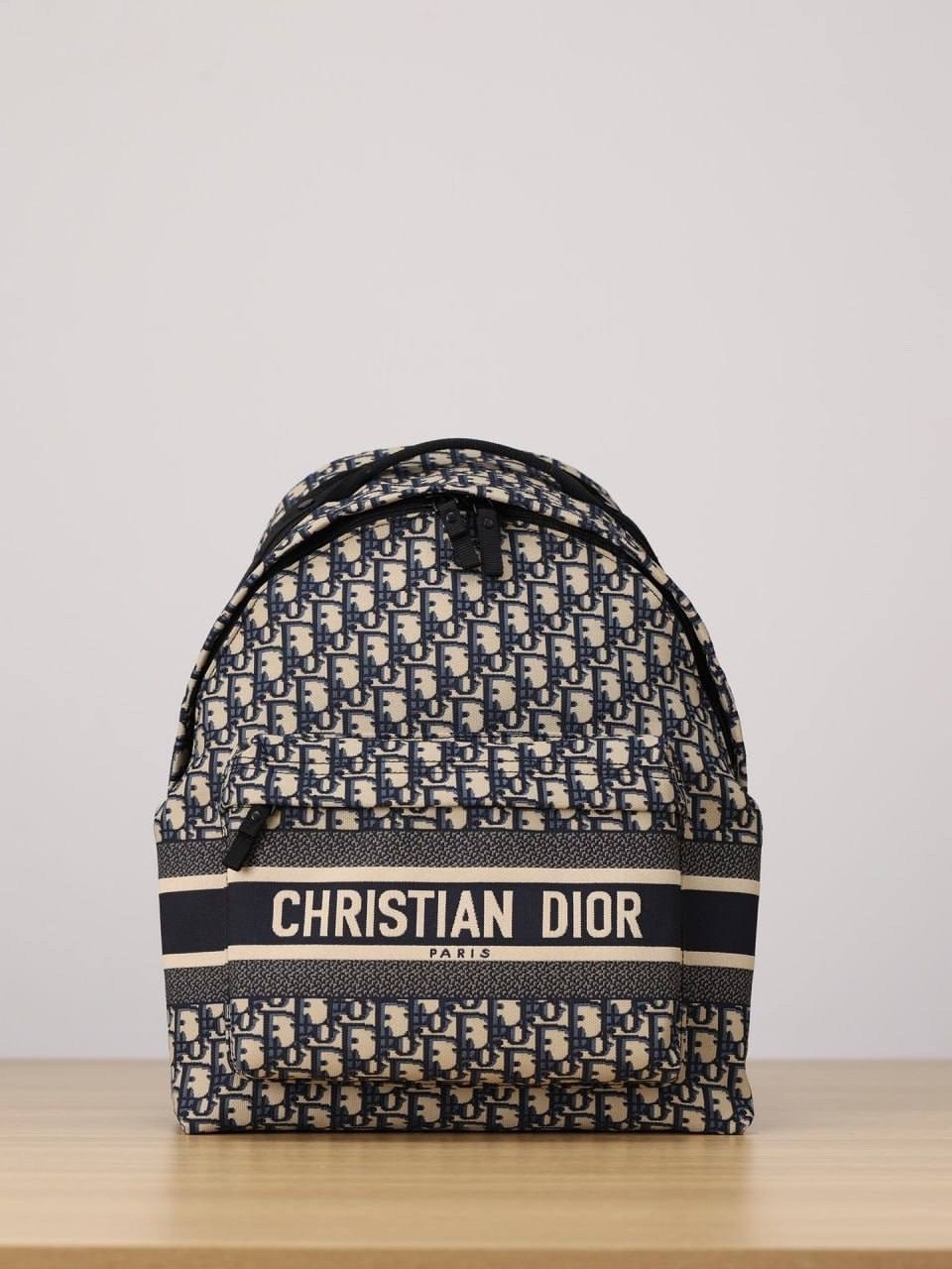 рюкзак диор,рюкзак dior,рюкзак,женские рюкзаки,классическая рюкзаки