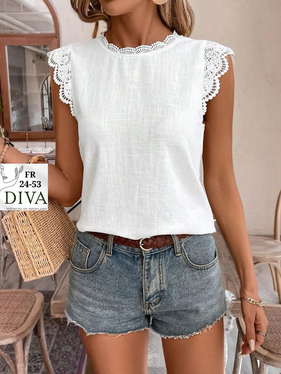 блузка с кружевными вставками,модная блузка,повседневная блуза,стильная женская блузка,блузка с оборками
