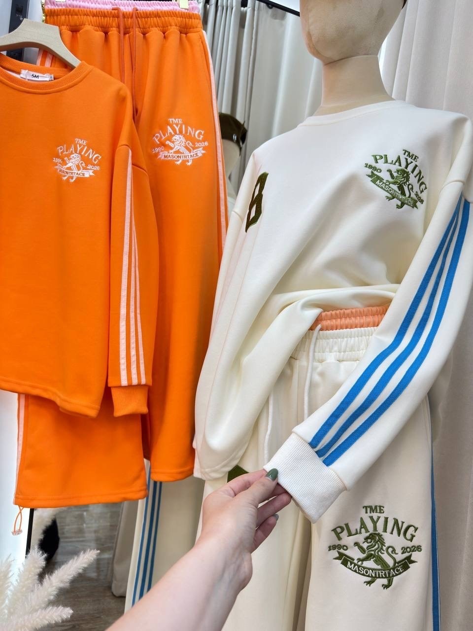 cпортивный костюм женский на флисе,женский спортивный костюм,спортивные костюмы оверсайз,костюм женский на флисе