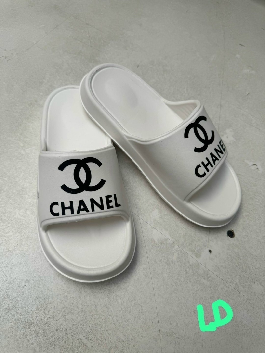 шлепанцы chanel,шлепанцы шанель,шлепки chanel,,шлепки шанель