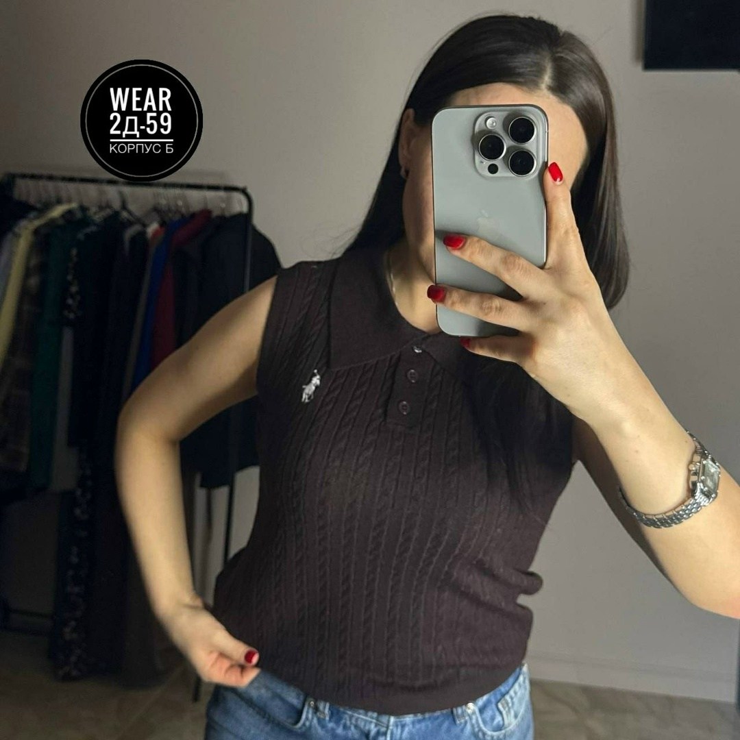 вязаные жилеты,вязаная безрукавка,вязаные топы,блузка женская,жилет женский