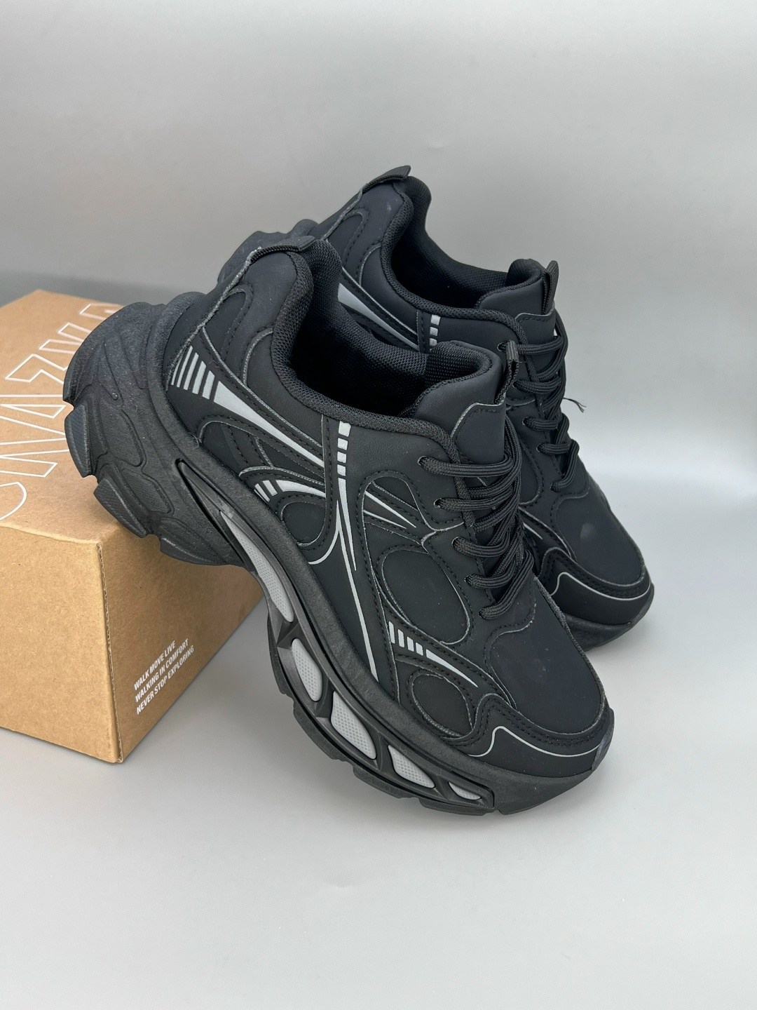 мужские черные кроссовки balenciaga track 2,кроссовки баленсиага трек черные,кроссовки balenciaga,кроссовки женские balenciaga,сколько стоят кроссовки balenciaga track 1