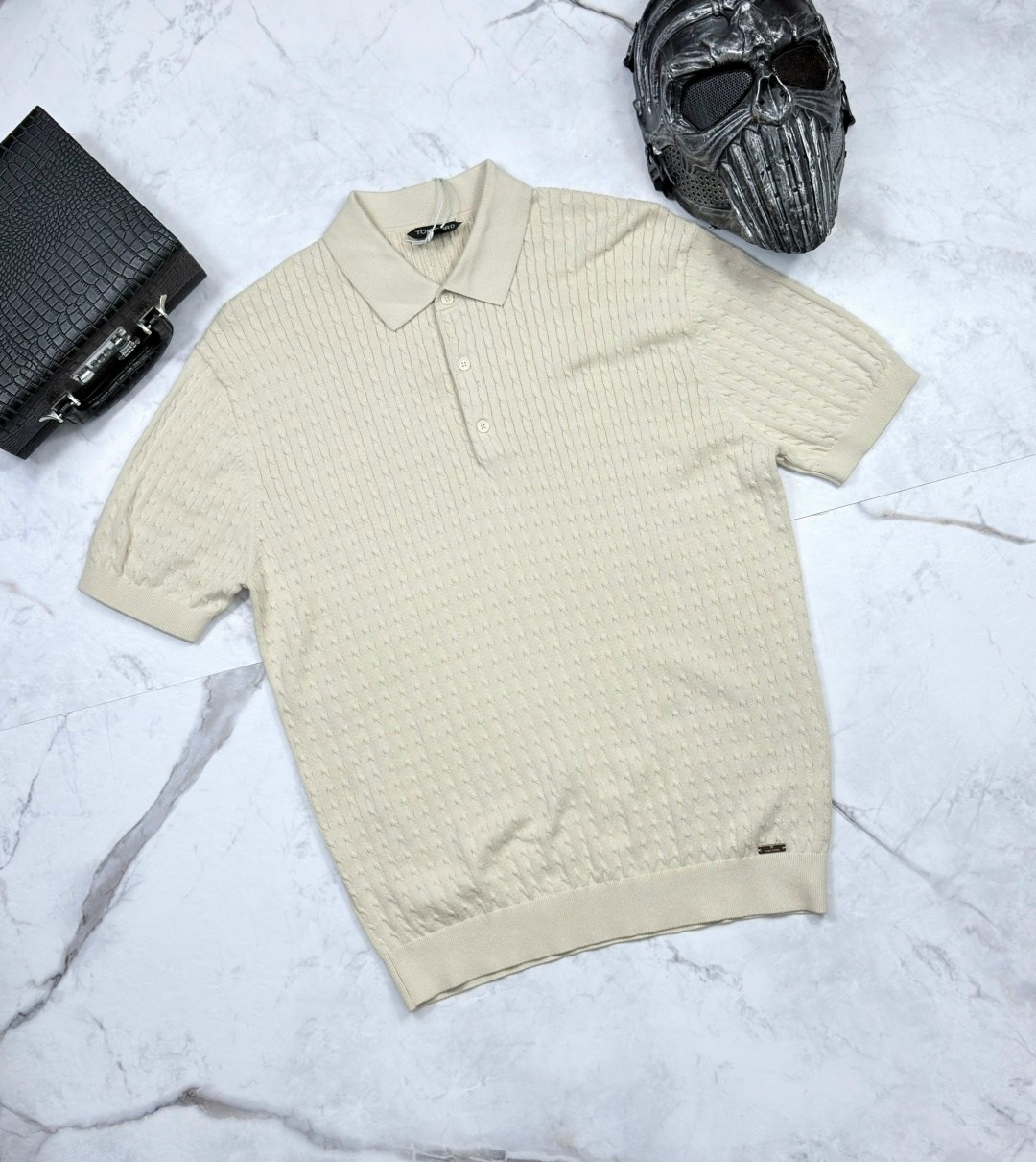 мужская мода,бежевое поло,поло с короткими рукавами,одежда поло