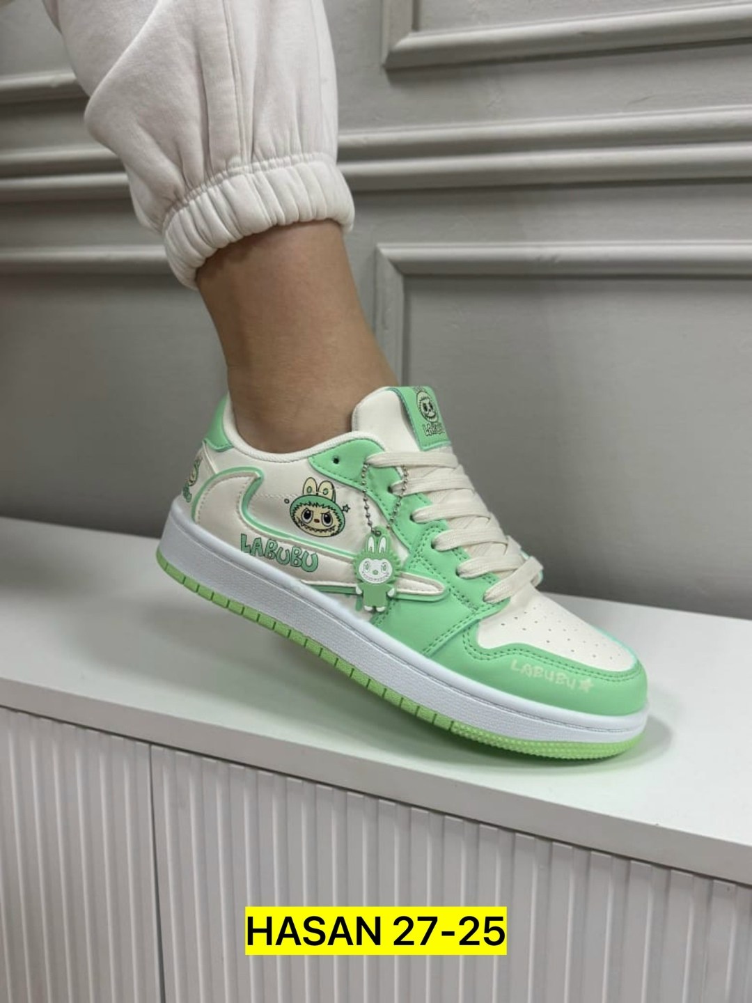 кроссовки,женские кроссовки,спортивная ,модные кроссовки,кроссовки кеды