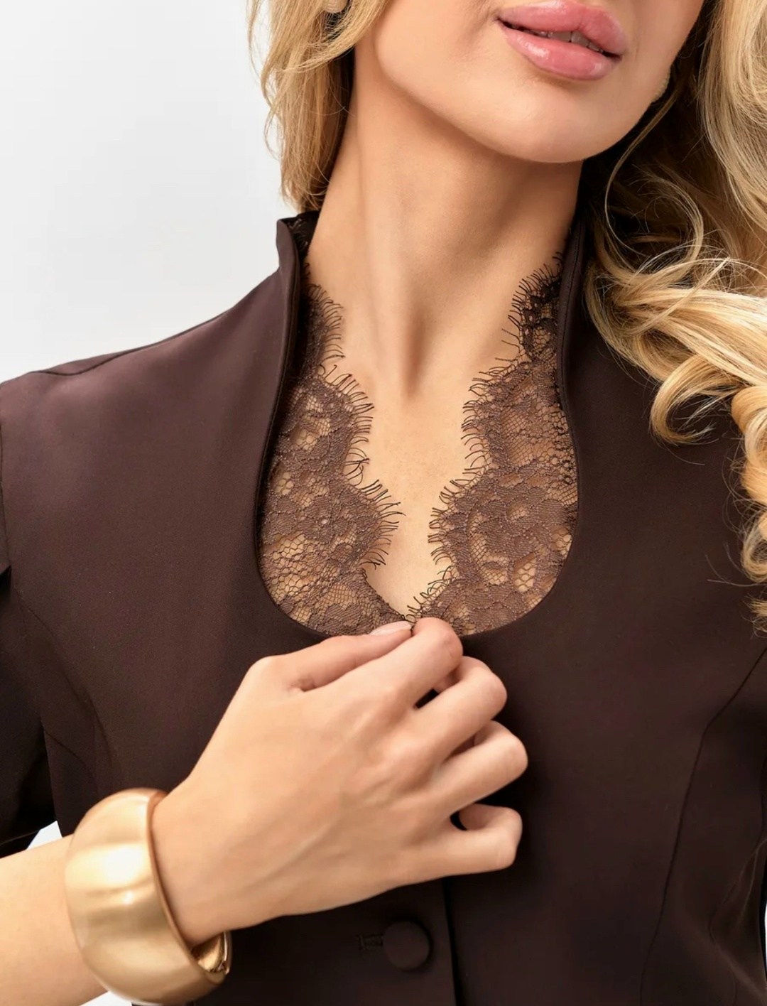 жакет приталенный,жакет с баской,женская блузка,белая блузка классика,жакет