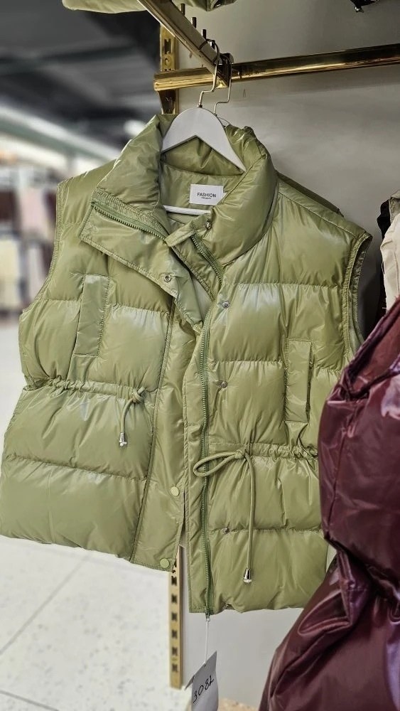 жилет женский,теплый жилет,пуховой жилет,женская жилетка,жилет