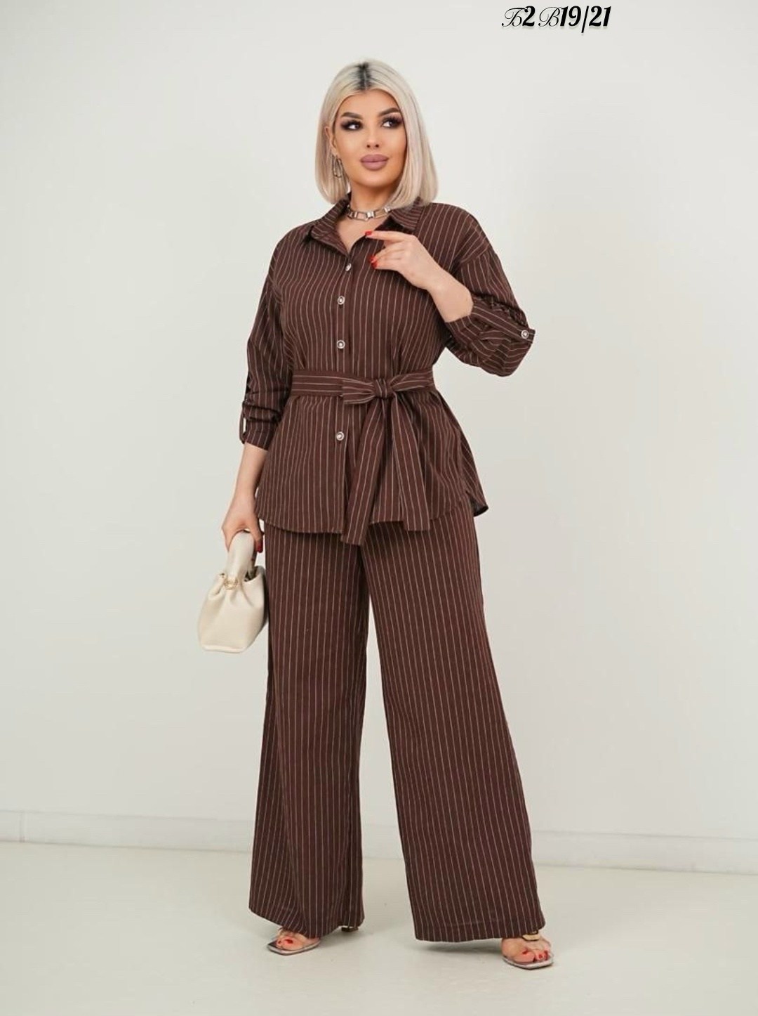 костюм брючный,костюм женский брючный стильный,стильные костюмы,женский брючный костюм,костюм классический