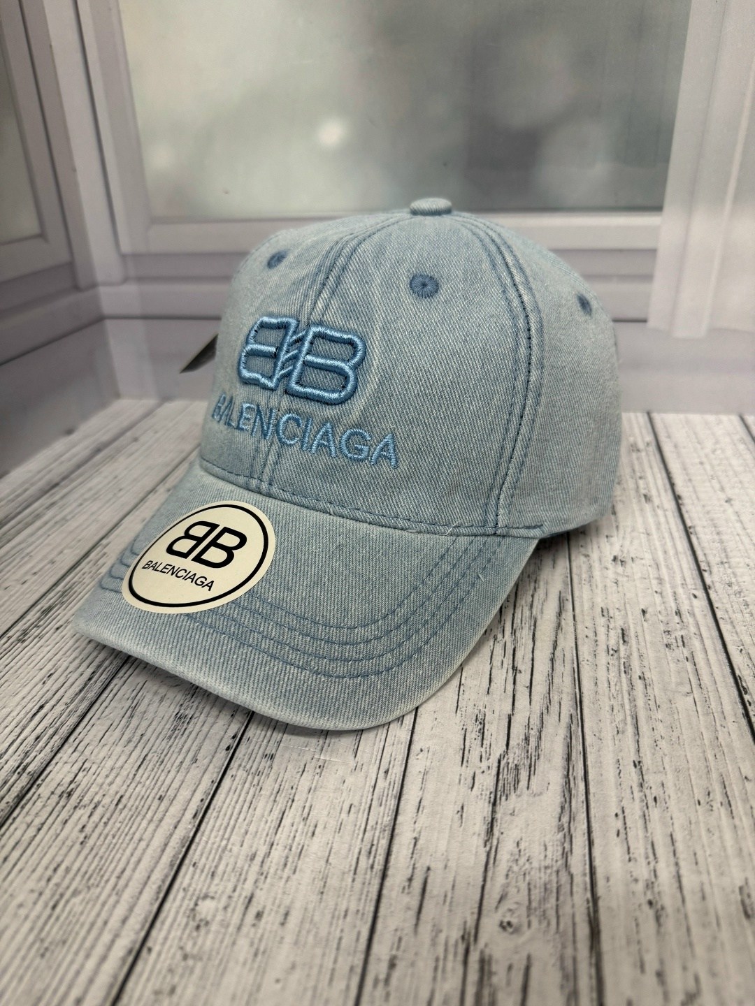бейсболка balenciaga,стильная бейсболка,джинсовая бейсболка,balenciaga кепка джинсовая,бейсболка женская