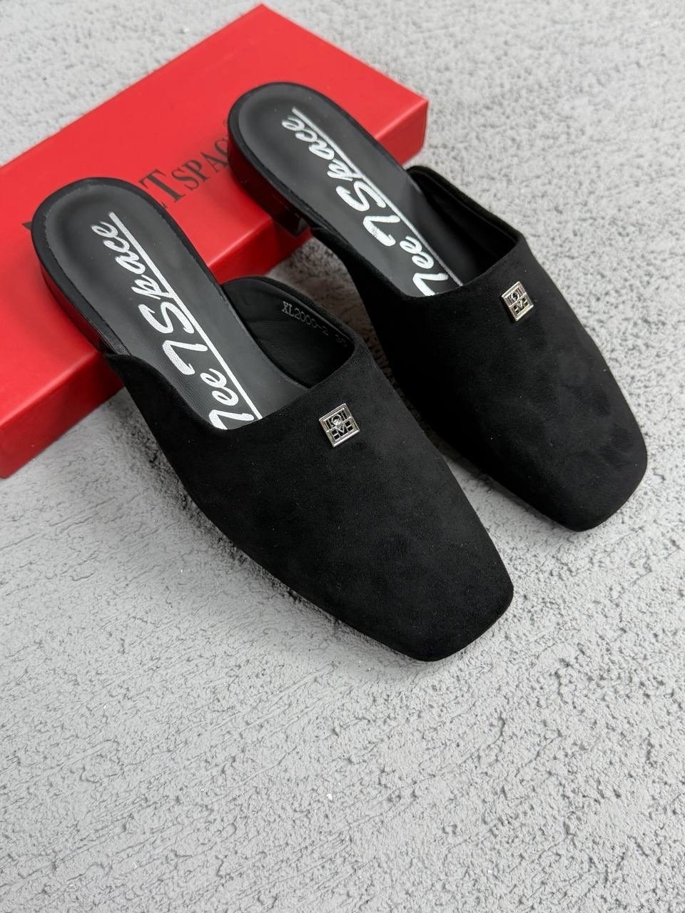 ,женские шлепанцы,обуви, женская,мужские тапочки