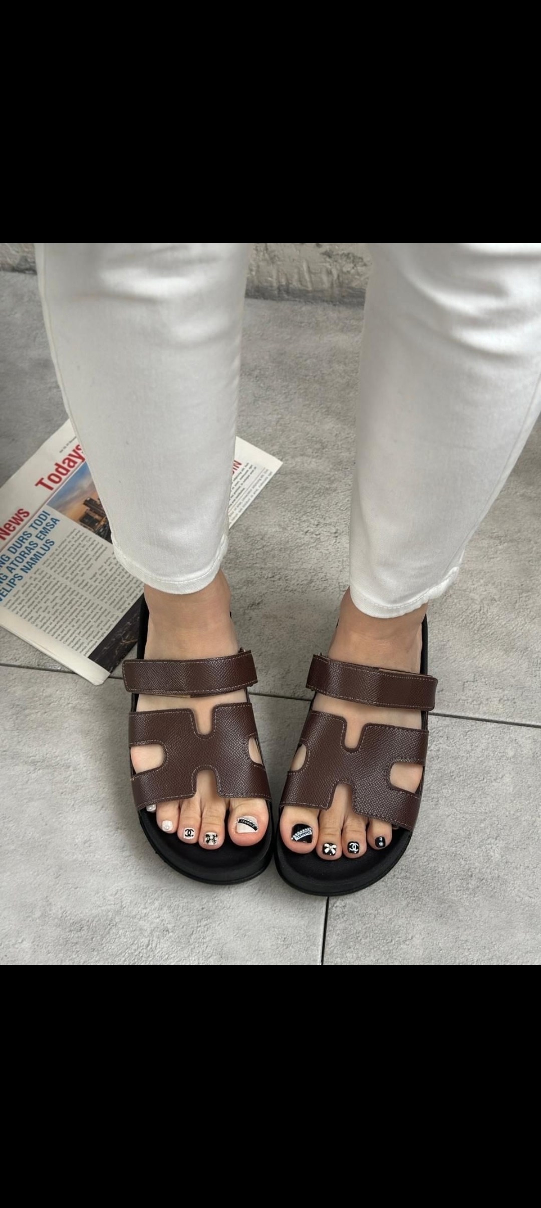 шлепанцы женские,модные шлепанцы,женские сандалии,,шлепки женские