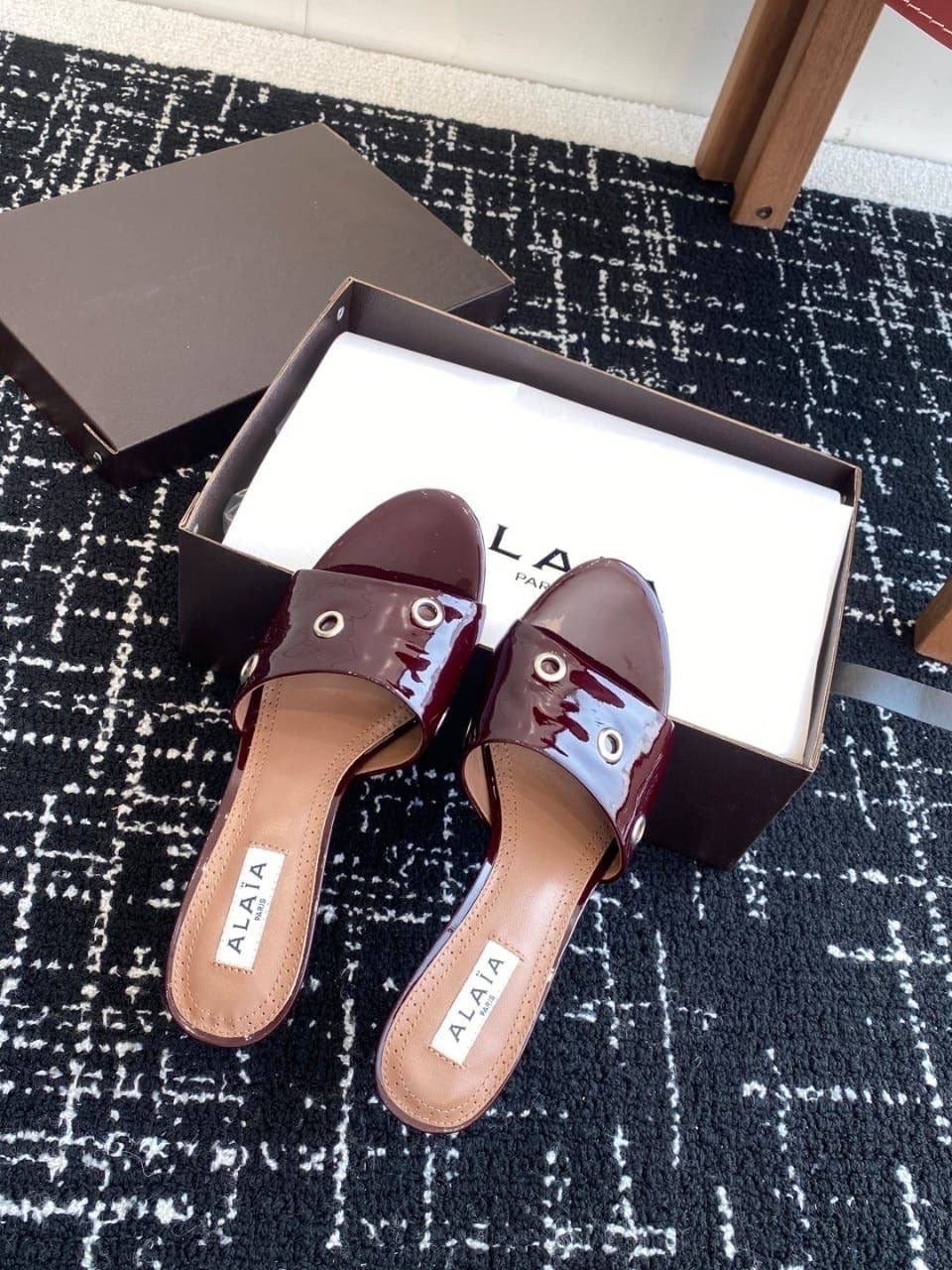 ,женские сабо,лакированные мюли lidia 105 paris texas красный,босоножки на каблуках,босоножки alaia